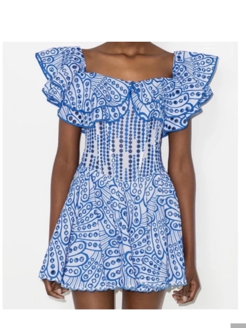 Kourt dress size medium
